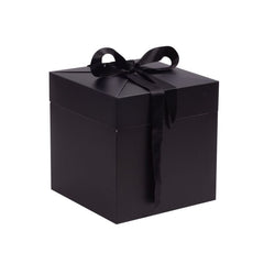 Extra Large Luxury Gift Box - Contains Electric Burner,15 Melts , Exfoliating Soap Sponge.